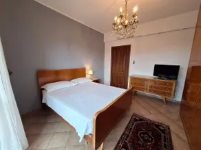 Alex's House - Image 3