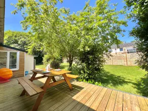 Bright family home with enclosed garden - Image 2