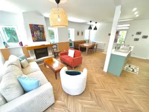 Bright family home with enclosed garden - Image 3