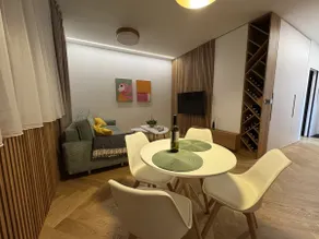 Modern renovated 2-room apartment - Image 2