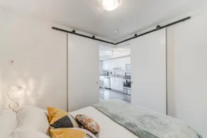 cozy condo 10 min to YYC airport - Image 3