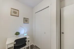 cozy condo 10 min to YYC airport - Image 2