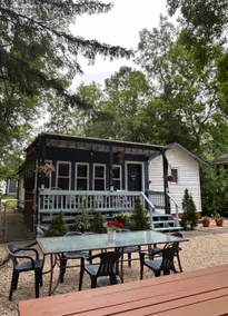 Charming Cabin-Gimli South Beach A Great Getaway - Image 2