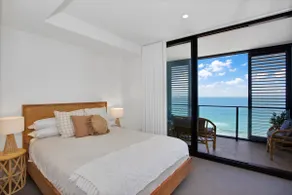 Newcastle Beach Apartment - Image 3