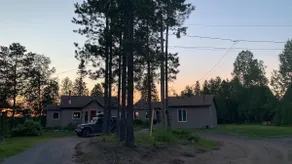 Murdock Chalet – Luxury in the Forest - Image 5