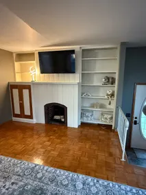 Spacious 2 bedroom home & garage - Image 3
