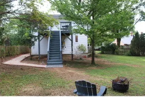 The Fiddling Frog Guest House - Image 5