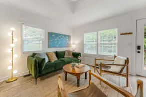 Cottage On The Hill - Image 4