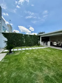 Spectacular House with Terrace and Lagoon in Metepec - Image 4