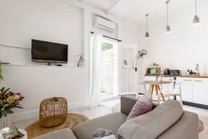 Mooloolaba Beach Studio - Image 2
