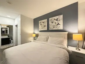 9 Beds Townhouse recently renovated - Image 3