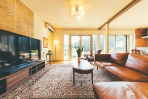 This time of year is recommended!The Hilltop Cabin | Hilltop home with a view of the Milky Way and 10 liters of draft beer for free - Image 3