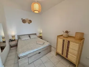 2 bedroom apartment close to the sea, terrace + parking - Image 4