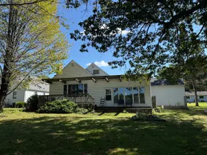 River Cabin near Lake Wissota | Festival Stay - Image 4