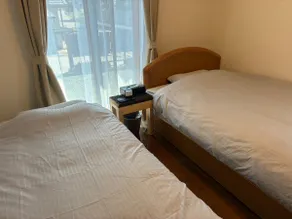 Peers' is a house located on Oshima, Shimamami Kaido. There is a rose park nearby that you can walk to. - Image 3