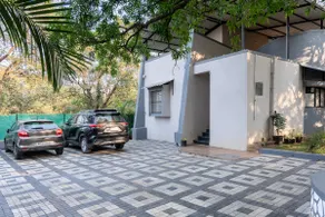Saanj – Cozy Farmhouse Amid Girivan’s Greenery - Image 3