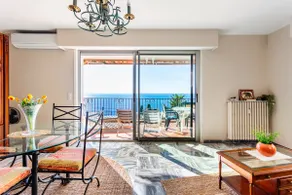 Majestic view of the sea and Nice - Image 5