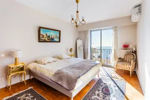 Majestic view of the sea and Nice - Image 4