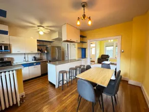 NICE Beautiful House with Parking 4BR - Image 2