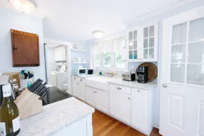 Blue Bungalow 19 | Brimfield close to Sturbridge - Image 4