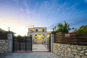 Villa Rosemary - Luxury Nature Escape - Image 5