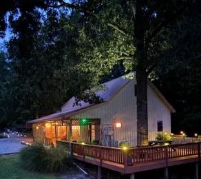 Gimme Shelter RocknRollBnB - Image 2