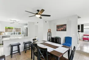 Beautiful Private Remodeled Home Near Desert Ridge - Image 3