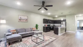 Superhost | Pristine 2BR·Cowboys·Rangers·Downtown - Image 4