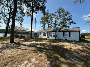 Pine Cove on the Severn - Image 2