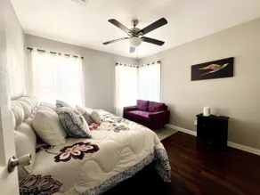 Pool. Large Fenced Yard. Pet Friendly. Near Dwntwn - Image 4