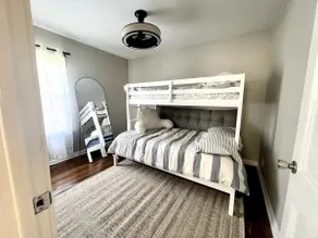 Pool. Large Fenced Yard. Pet Friendly. Near Dwntwn - Image 3