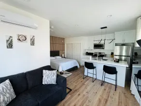 New Modern Studio - Image 3