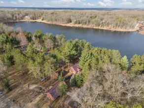 Family Friendly Cabin on Quiet Nature Lake - Image 4