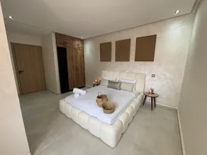 Majorelle Retreat - Luxury Studio - Image 4