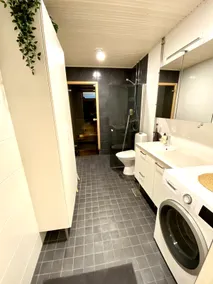 Cozy two-bedroom apartment with sauna and garage - Image 4