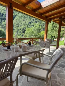 FaBe Chalet - Jacuzzi Panoramica & Mountain Escape - Image 4