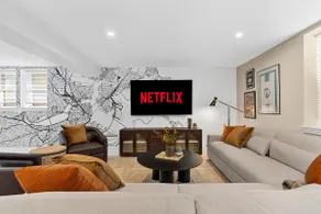New Modern Townhome + Free Parking | 4BR+3.5BA - Image 2