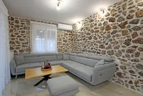 Elysian Stone Apartment I - Image 2
