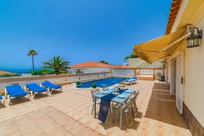 Angel's Poolside Villa - Image 4