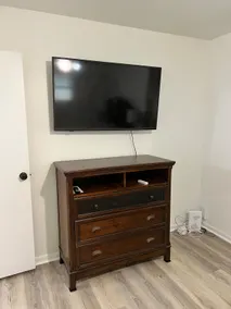 3 Bedroom with Massage chair and EV Charger - Image 5