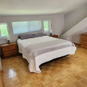 Back Cabin - Image 4