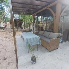Provance Cabin Near the Airport - Image 5