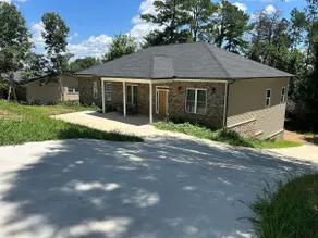 Spacious 4BR/3BA Home - Image 2