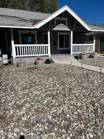 Cozy Renovated 2 Bdrm Perfect for Summer Travel - Image 2