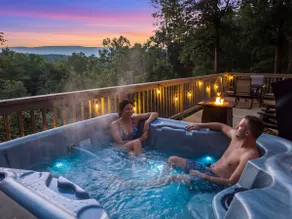 Hot Tub Romantic Retreat w/ Views +Firepit+Arcade - Image 2