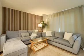 Modern Stay Near Convention Center, Polaris & OSU - Image 2