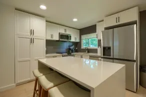 Modern Stay Near Convention Center, Polaris & OSU - Image 3