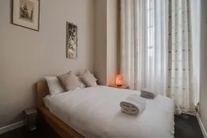 Luxurious Royal 2BR Apartment, Glasgow City Centre - Image 3