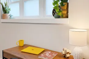 1500 ft² Space | 2 Bed 2 Bath | Large Kitchen - Image 4