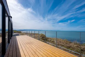 Private Sauna Villa Near Sapporo with Ocean Views - Image 2